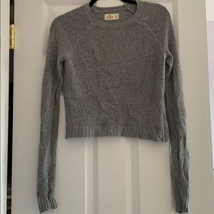 grey hollister crop sweater